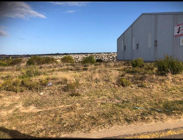 LAND FOR SALE IN N2 INDUSTRIAL PARK